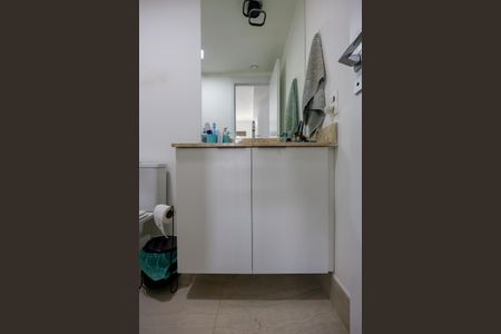 Apartamento para alugar com 33m², 1 quarto e sem vaga Apartamento para alugar com 33m², 1 quarto e sem vagaBanheiro