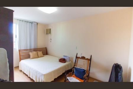 Apartamento à venda com 101m², 3 quartos e 2 vagasSuíte