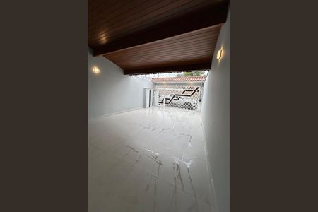 Casa à venda com 210m², 3 quartos e 4 vagas
