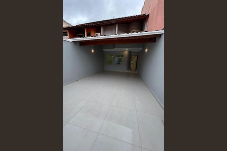 Casa à venda com 210m², 3 quartos e 4 vagas