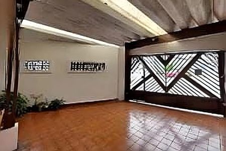 Casa à venda com 5 quartos, 199m² em Centro, Diadema