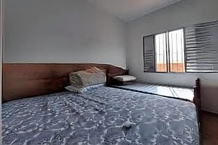 Casa à venda com 5 quartos, 199m² em Centro, Diadema