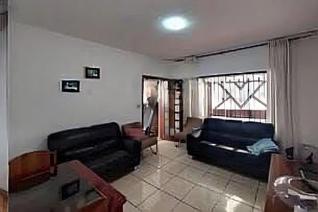 Casa à venda com 5 quartos, 199m² em Centro, Diadema