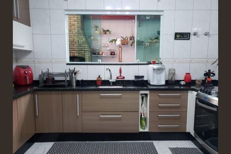 Casa à venda com 3 quartos, 208m² em Vila Jordanopolis, São Bernardo do Campo