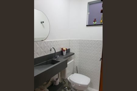 Casa à venda com 3 quartos, 208m² em Vila Jordanopolis, São Bernardo do Campo