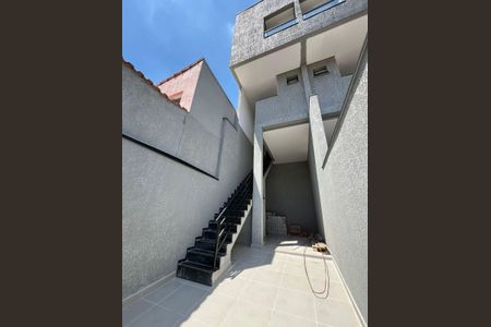 Casa à venda com 147m², 3 quartos e 2 vagas