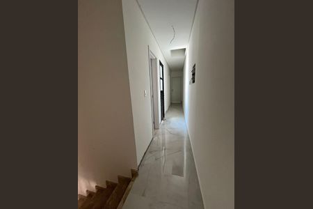 Casa à venda com 147m², 3 quartos e 2 vagas
