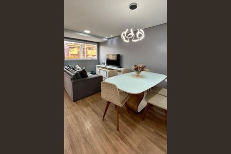 Casa à venda com 3 quartos, 215m² em Vila Metalúrgica, Santo André