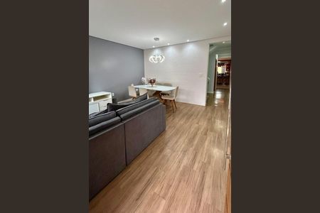 Casa à venda com 3 quartos, 215m² em Vila Metalúrgica, Santo André