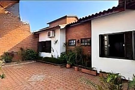 Casa à venda com 185m², 3 quartos e 3 vagas