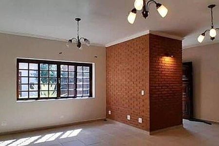 Casa à venda com 3 quartos, 185m² em Parque dos Passaros, São Bernardo do Campo