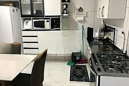 Casa à venda com 3 quartos, 125m² em Vila Suíça, Santo André