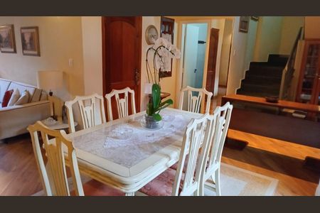 Casa à venda com 3 quartos, 237m² em Vila Dayse, São Bernardo do Campo