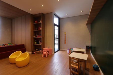 Apartamento à venda com 86m², 2 quartos e 2 vagasÁrea Comum - Brinquedoteca