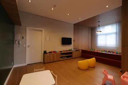 Apartamento à venda com 86m², 2 quartos e 2 vagasÁrea Comum - Brinquedoteca