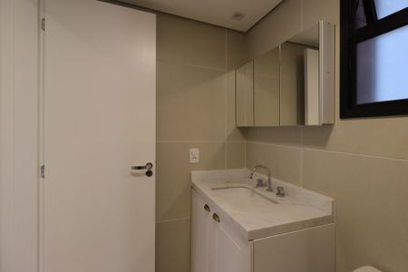 Apartamento à venda com 86m², 2 quartos e 2 vagasBanheiro Social