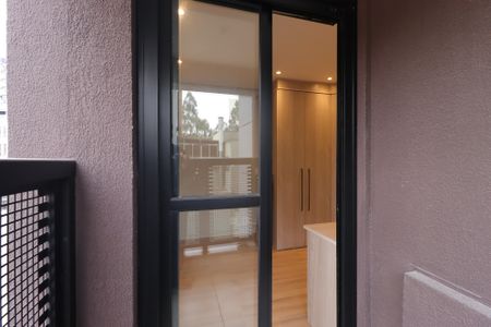 Apartamento à venda com 86m², 2 quartos e 2 vagasVaranda do Quarto