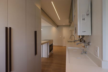 Apartamento à venda com 86m², 2 quartos e 2 vagasÁrea de Serviço