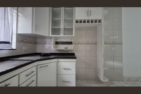 Casa à venda com 163m², 3 quartos e 4 vagas Casa à venda com 163m², 3 quartos e 4 vagasCozinha