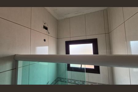 Casa à venda com 163m², 3 quartos e 4 vagas Casa à venda com 163m², 3 quartos e 4 vagasBanheiro da suíte 2