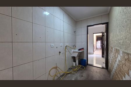 Casa à venda com 163m², 3 quartos e 4 vagas Casa à venda com 163m², 3 quartos e 4 vagasLavanderia