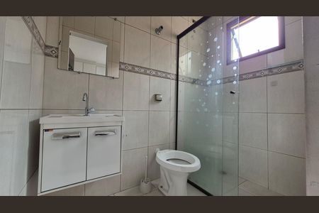 Casa à venda com 163m², 3 quartos e 4 vagas Casa à venda com 163m², 3 quartos e 4 vagasBanheiro da suíte