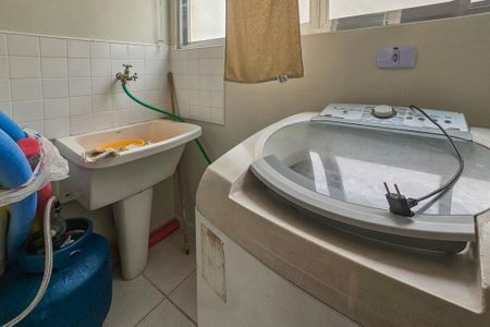 Apartamento para alugar com 85m², 2 quartos e 1 vaga Apartamento para alugar com 85m², 2 quartos e 1 vagaÁrea de serviço