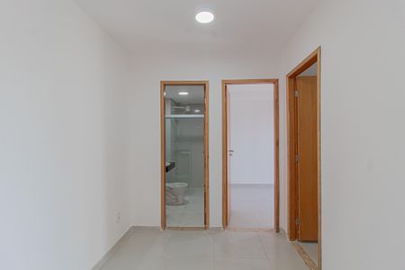 Sala de apartamento para alugar com 2 quartos, 32m² em Vila Guilhermina, São Paulo