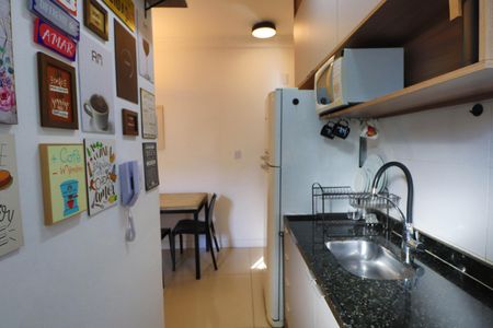 Apartamento à venda com 46m², 2 quartos e 1 vagaCozinha e Área de Serviço