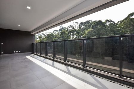 Apartamento para alugar com 142m², 3 quartos e 2 vagasVaranda