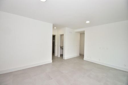 Sala de apartamento para alugar com 3 quartos, 142m² em Jardim Fonte do Morumbi, São Paulo