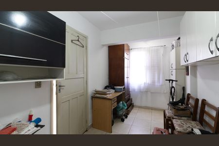 Casa à venda com 135m², 3 quartos e 2 vagas Casa à venda com 135m², 3 quartos e 2 vagasQuarto de Serviço