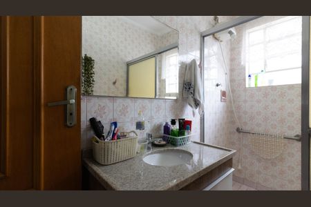 Casa à venda com 135m², 3 quartos e 2 vagas Casa à venda com 135m², 3 quartos e 2 vagasBanheiro