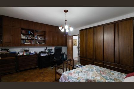 Casa à venda com 135m², 3 quartos e 2 vagas Casa à venda com 135m², 3 quartos e 2 vagasQuarto 1