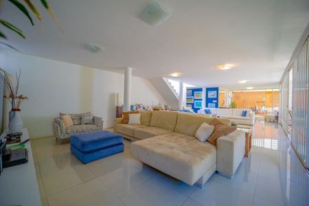 Casa à venda com 4 quartos, 800m² em Pacaembu, São Paulo