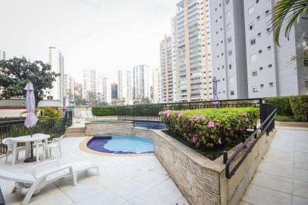 Apartamento à venda com 83m², 3 quartos e 2 vagasÁrea comum - Piscina