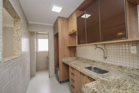 Apartamento à venda com 83m², 3 quartos e 2 vagasCozinha