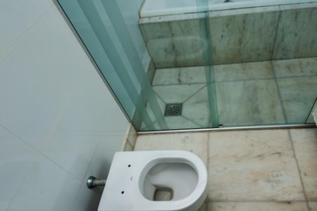 Casa à venda com 1450m², 3 quartos e 5 vagas Casa à venda com 1450m², 3 quartos e 5 vagasBanheiro da Suíte 3