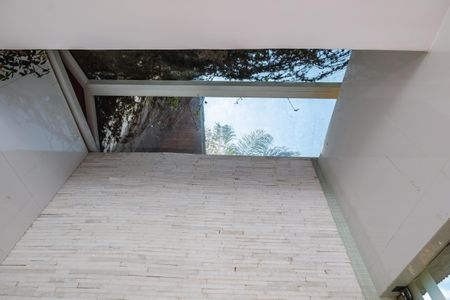 Casa à venda com 1450m², 3 quartos e 5 vagas Casa à venda com 1450m², 3 quartos e 5 vagasBanheiro da Suíte 3