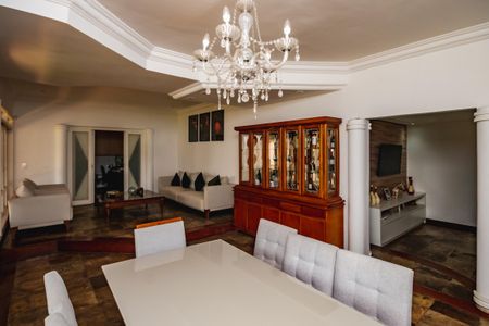 Sala de casa à venda com 3 quartos, 1450m² em Garças, Belo Horizonte