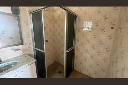 Casa à venda com 170m², 3 quartos e 3 vagasBanheiro da Suíte