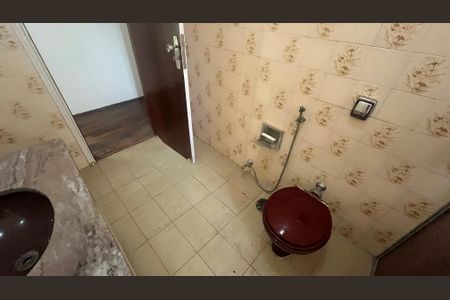 Casa à venda com 170m², 3 quartos e 3 vagasBanheiro