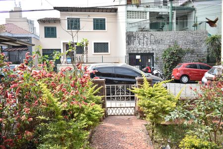 Casa à venda com 224m², 3 quartos e 1 vagaJardim