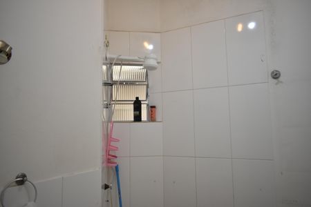 Casa à venda com 224m², 3 quartos e 1 vagaBanheiro 2