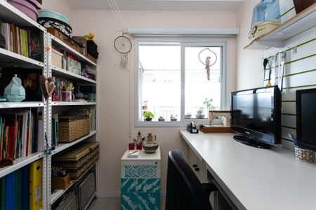 Apartamento à venda com 94m², 3 quartos e 2 vagasQuarto 2