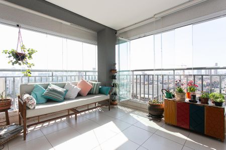 Apartamento à venda com 94m², 3 quartos e 2 vagasVaranda gourmet