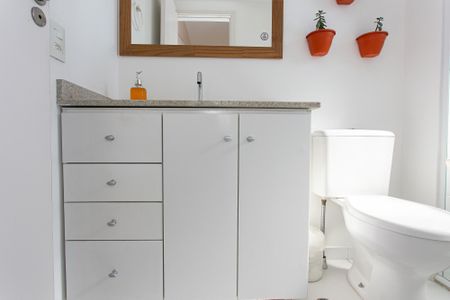 Apartamento à venda com 94m², 3 quartos e 2 vagasBanheiro da Suíte