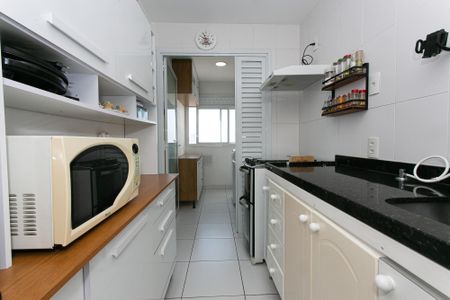 Apartamento à venda com 94m², 3 quartos e 2 vagasCozinha