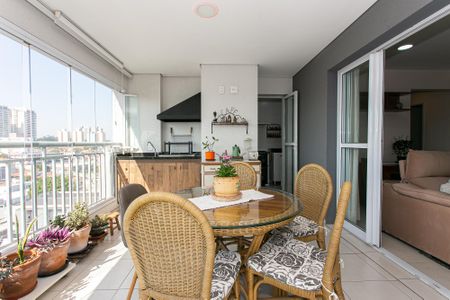 Apartamento à venda com 94m², 3 quartos e 2 vagasVaranda gourmet