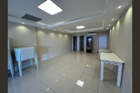 Apartamento para alugar com 92m², 3 quartos e 1 vagaÁrea comum - Salão de festas